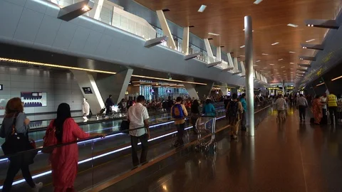 Doha. Qatar - July, 8, 2019: People walking in Hamad International airport and u Video stock 120140573