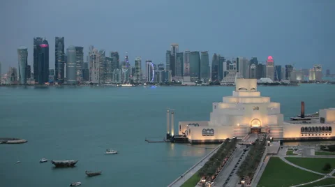 Doha, Qatar, Museum of Islamic Art, Dhow harbour Vídeos de archivo 33193465