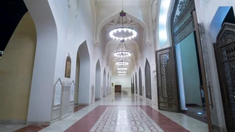 Doha, Qatar - Oct 25, 2024: An elegant corridor features stunning architecture Stock-Footage 289836527