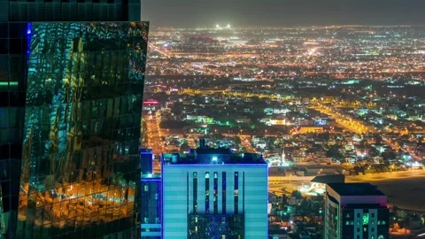 DOHA, QATAR - OCTOBER 25, 2024: A stunning panoramic view of Doha's skyline Stock-Footage 289833650