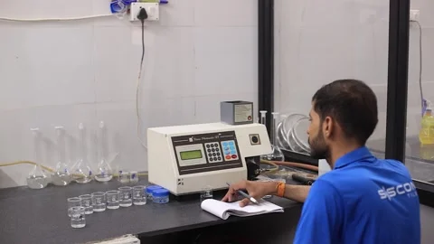 Doing different testing inside the laboratory Stock Footage 281560956