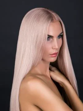 Doll looking model. Long cold pink smoothy hair. Foto stock