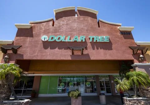Dollar Tree general store front entrance of sign logo Stock Photos