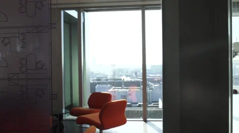 Dolly along Floor plan Window of Cafeteria Vídeo Stock 39209821