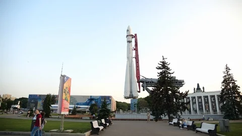 Dolly camera shot of Rocket and spaceship Vostok at VDNKh exhibition.  Stock-Footage 129943185