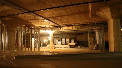 Dolly Left Shot Unfinished Construction Site Interior Commercial Build-Out Vidéo 336286927