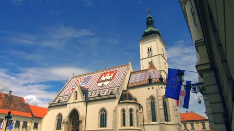 Dolly revel of St Marks Square, Croatia Stock Footage 40103134