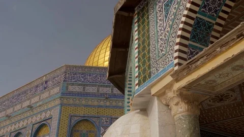 Dolly Shot of the Dome of the Rock 스톡 동영상 82677219