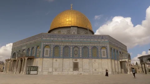 Dolly Shot of the Dome of the Rock Stock Footage 82677363