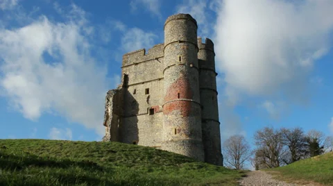 Dolly shot Donnington castle Stock Footage 34338477