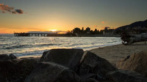 Dolly shot of Sunset time at the beach Video stock 39860583