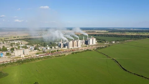 Dolomite Processing Plant Pollute the Atmosphere. Emission to atmosphere from Vidéo 114329560
