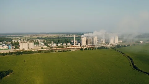 Dolomite Processing Plant Pollute the Atmosphere. Emission to atmosphere from Stockbeeldmateriaal 115076739