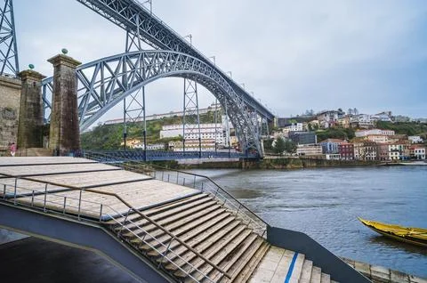Dom Luis I Bridge spanning Douro River in Porto 写真素材