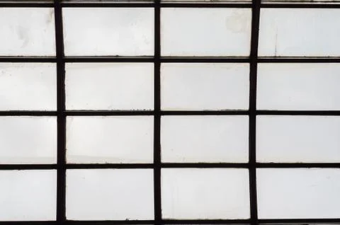 Dome ceiling with hexagonal windows in a covered market Foto stock