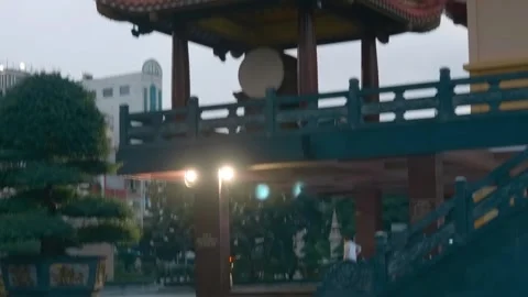 A dome next to a pagoda in which a large percussion drum was originally used  Vidéo 330883498