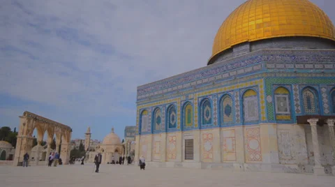 Dome of the Rock on Temple Mount in Jerusalem Stock Footage 33722451