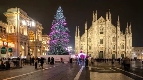 Dome square in Milan with Christmas tree - 4K time lapse Stock Footage 226235423