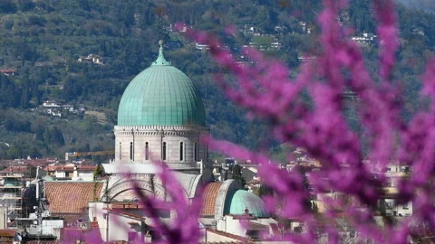 The Dome of the Synagogue in the center of Florence Stock Footage 181586266