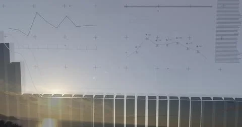 Dominating translucent vertical bars obscuring coastal horizon near low sun, Stockfoto's