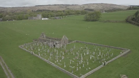 Done Aerial of Skipness Chapel Vidéo 113632846