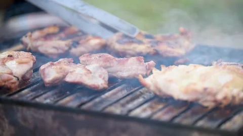 Done meat on barbeque close up Stock Footage 331537102