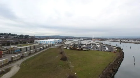 Done shot of amazon distribution centre and carpark Video stock 126997852
