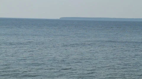Door County Beach Distant Island Vídeo Stock 25510605