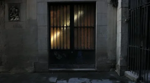 Door Video stock 18566521