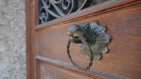 Door handle in venice Video stock 161082293