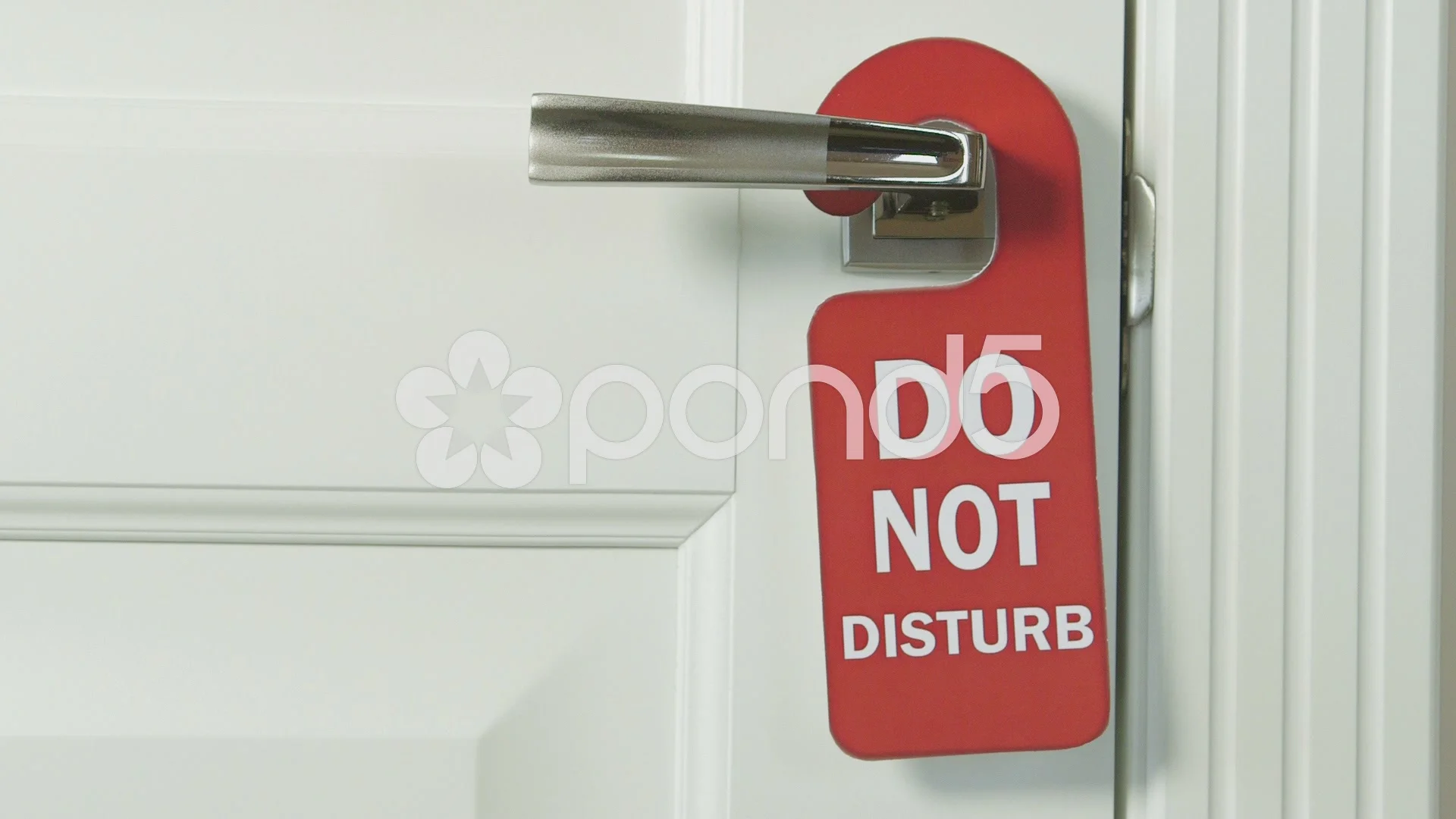 Do no. Do not Disturb табличка. Табличка please do no Disturb. Don`t Disturb sign. Do not Disturb картинки.