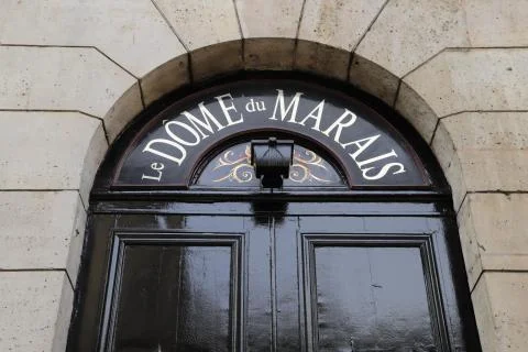 Door in paris Foto stock