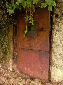 DOOR TO A WAR Stock Photos