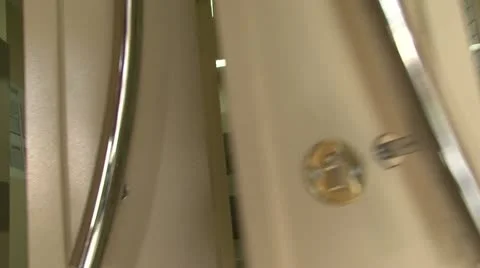 Doors open Stock Footage 12709425