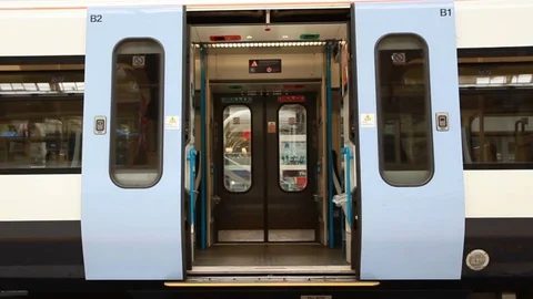 Doors train open Video stock 76386459