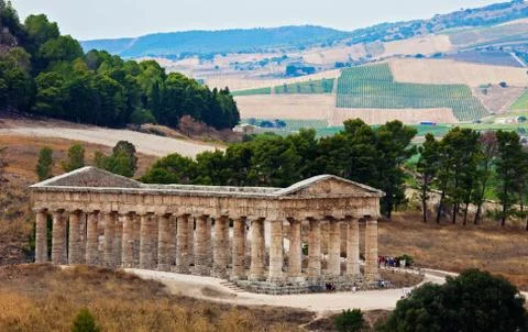 Doric temple of Segesta Stock Photos