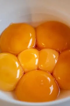 Double egg yolk in an egg Stockfoto's