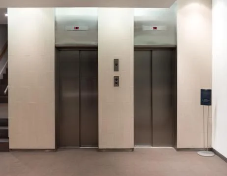 Double Elevator Stockfoto's
