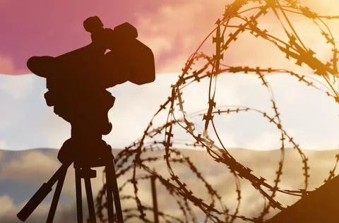 Double exposure - camera, barbed wire and flag Yemen Stock Photos