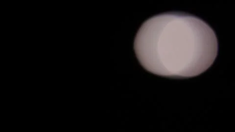 A double light from the left, straight ahead in the darkness. Vidéo 317482993