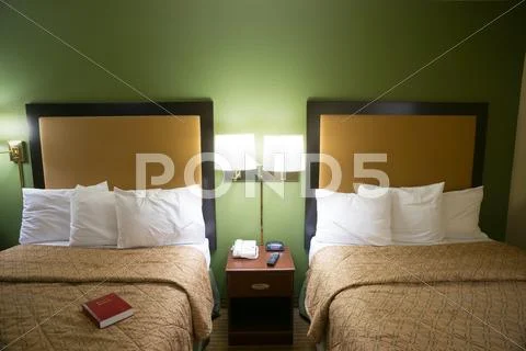 Double Queen Bed Hotel Room Travelers Motel Suite