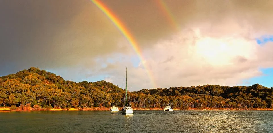 Double Rainbow - Yellow Patch anchorage, from the deck of Misty looking south Stock Photos