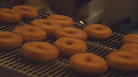 Doughnut on machine Stock-Footage 60592696