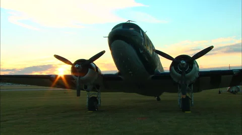 Douglas DC-3 Sunrise 3 스톡 동영상 45807416