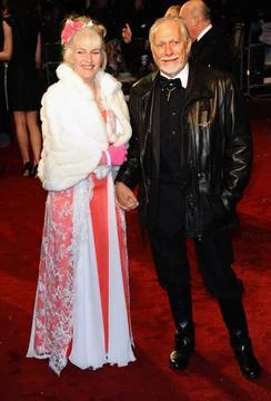  Douglas Gresham at the Royal Film Performance 2010 of The Chronicles Of N... Stock-Fotos