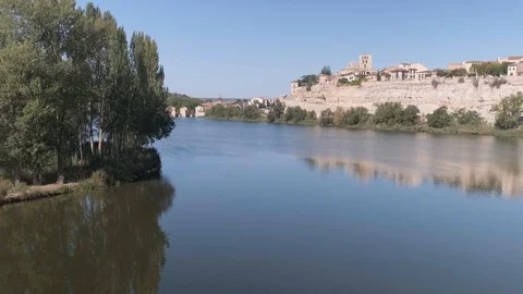 The Douro River as it passes through Zamora Stock Footage 115587754