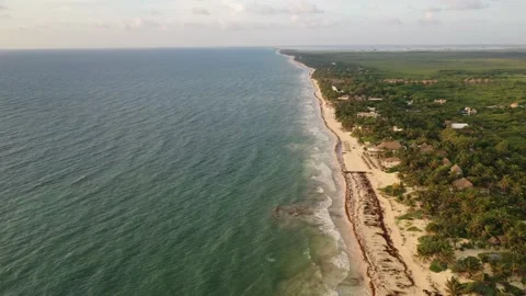 Down Coast from Tulum to Boca de paila 1 Vídeo Stock 137428454