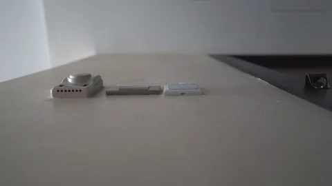 Down view hand holding key card insert box card for open and close system room Vidéo 122881144