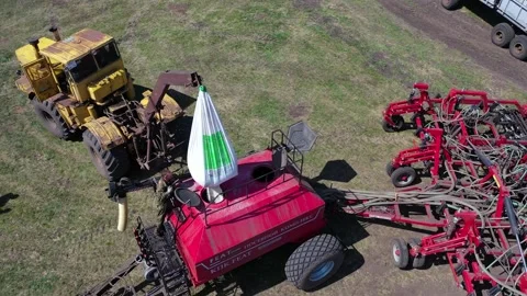 Download grain from bag into sowing complex Video stock 130521396