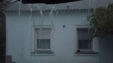 Downpour Vídeos de archivo 141837292